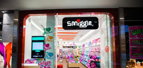Smiggle store front