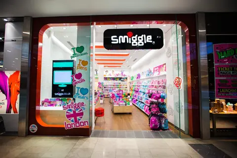 Smiggle store front