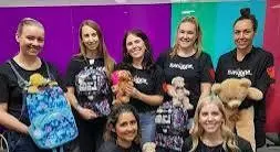 Smiggle staff voulenteering
